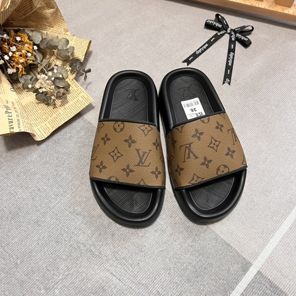 サンダル正面デザイン